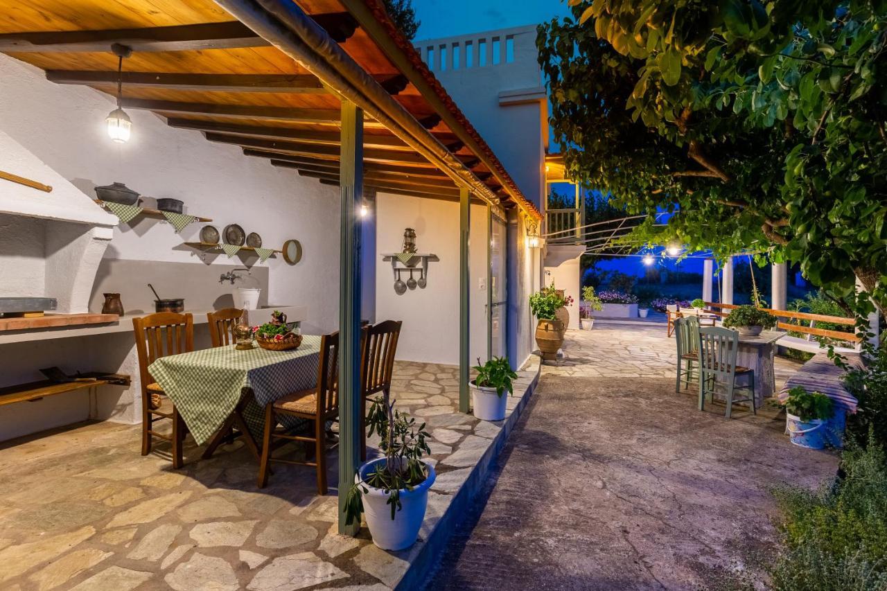 Villa Ambeli สโกเปลอสทาวน์ ภายนอก รูปภาพ
